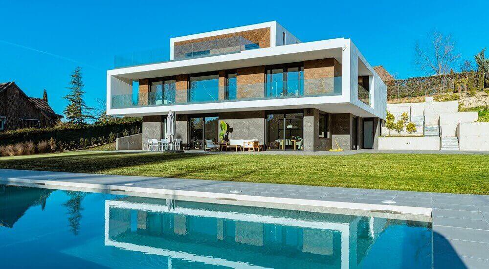 Casas prefabricadas con piscina de obra